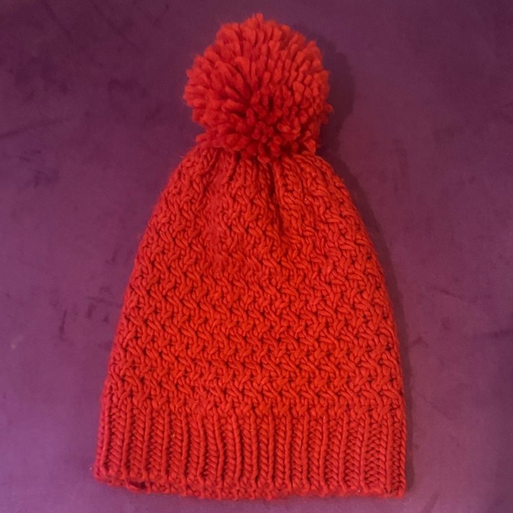 Cozy Red Knit Pom-Pom Beanie Outerwear Hat Women’s Cold Weather Gear Red Beanie - Picture 1 of 5
